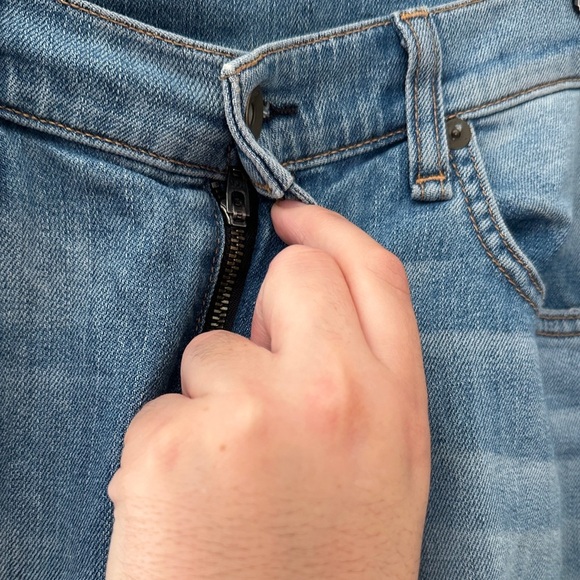 rag & bone Women's Light Blue Distressed Skinny Jeans - Picture 6 of 11